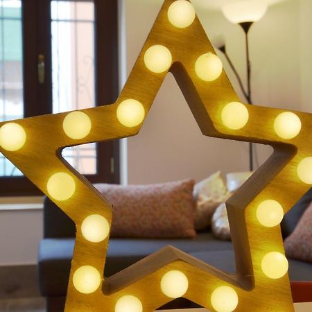 Apartamento San Jacinto Seville Ngoại thất bức ảnh